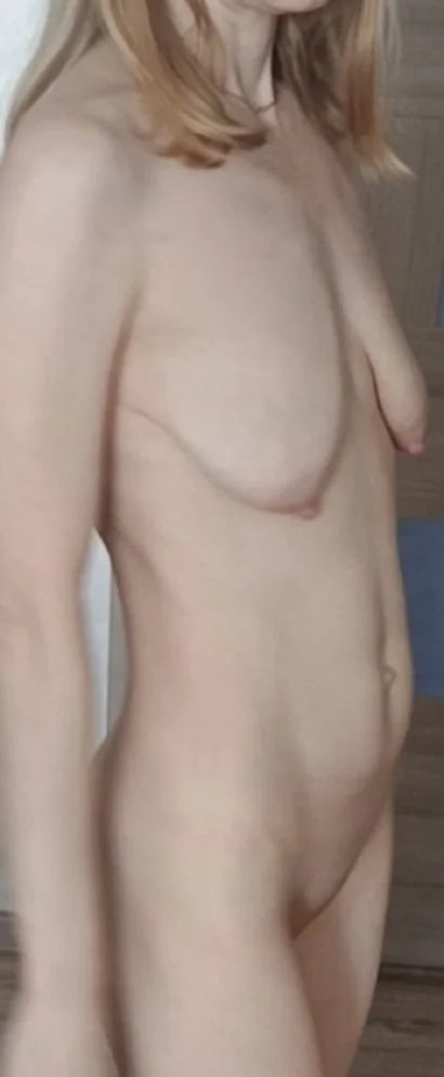 Some saggy tits for you all to enjoy image 9