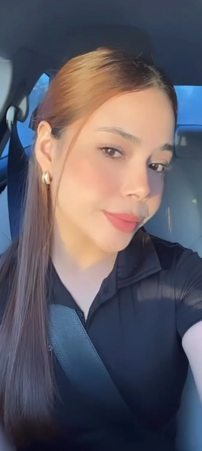 Girl puta hermosa y ricas piernas de gym sexy image 7