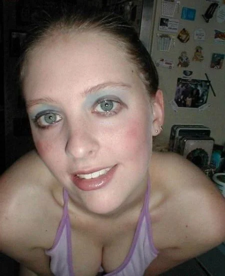 Blonde GF Retro image 9