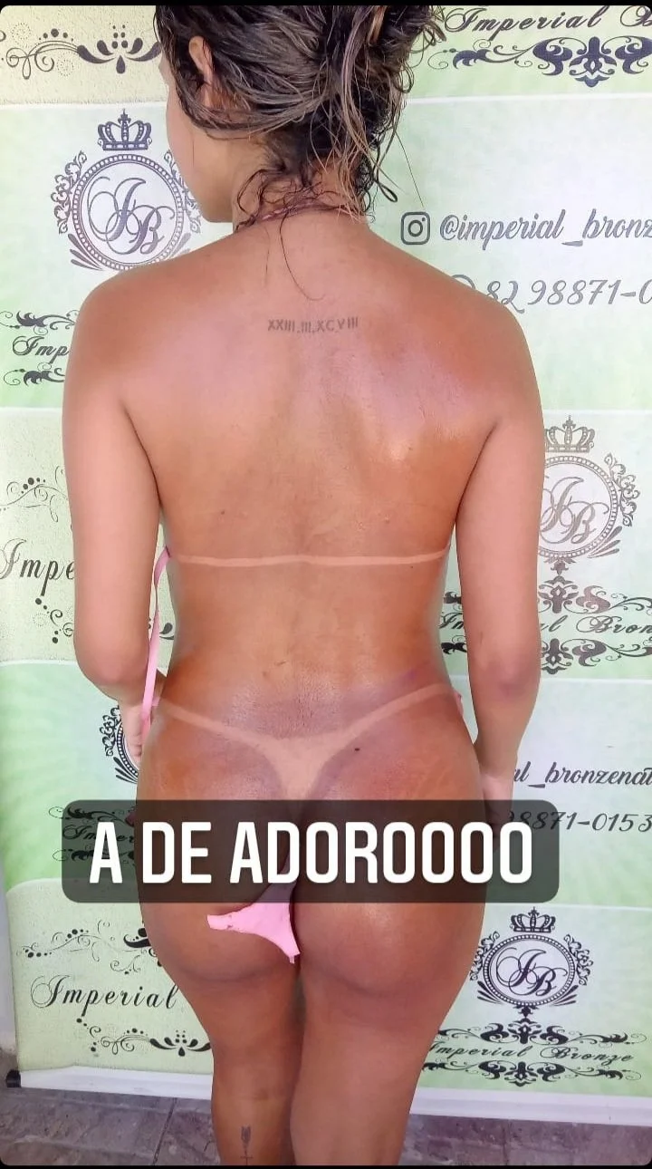 Puta do corno famosinha do insta, adora se expor pros macho gozar pra ela image 13