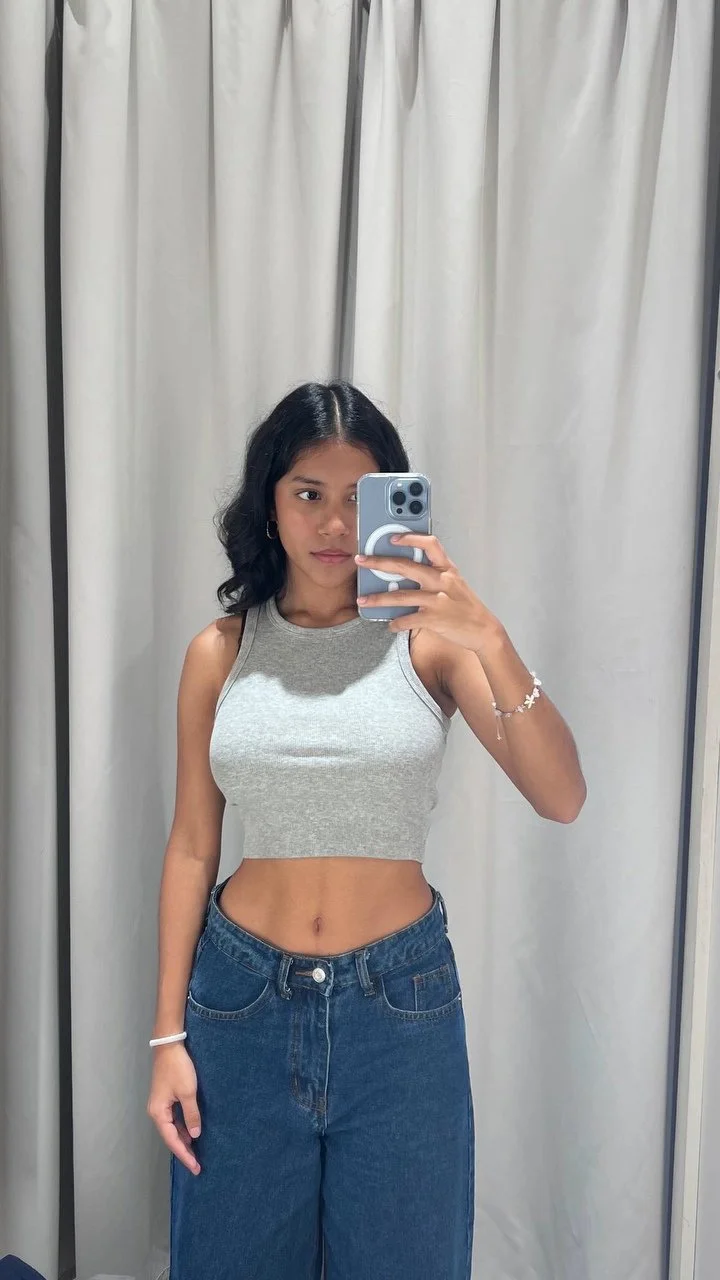 Tremendas tetas de Gene morena flaquita de 20 años, perfectas para una rusa image 8