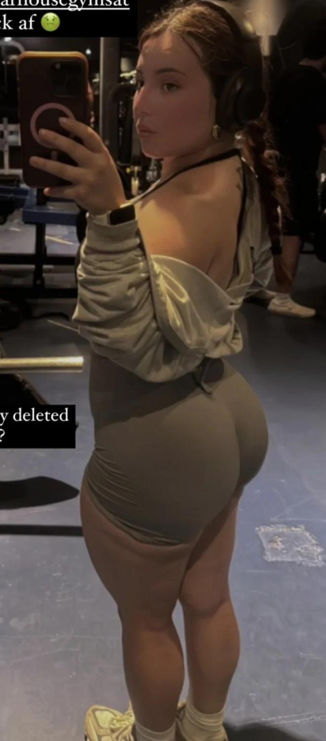 Fun Size Latina Spinner image 19