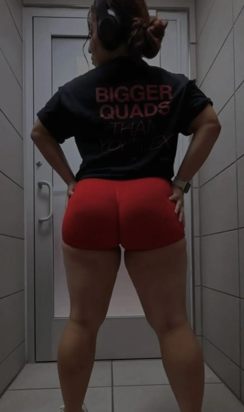 Fun Size Latina Spinner image 24