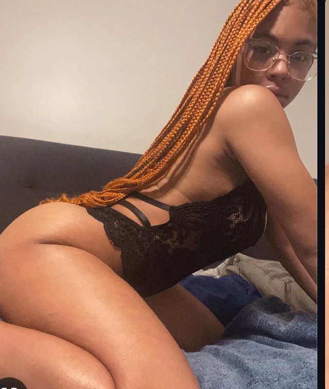 Queen Mya 8 image 12
