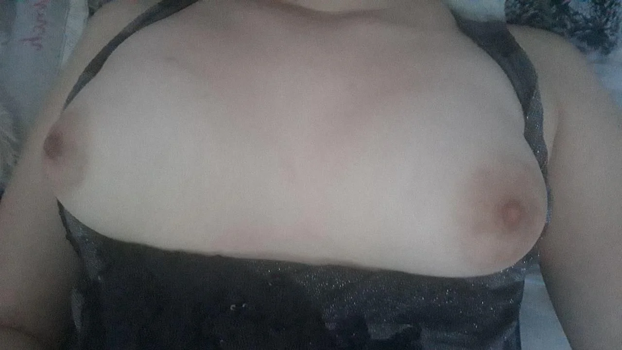 This exhibitionist loves to show herself off, Russian girl Elisa Lukanina, living in Germany image 43