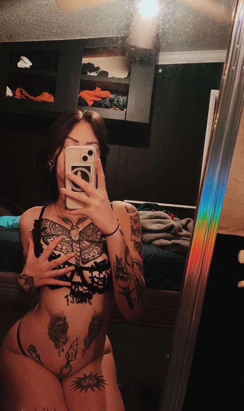 tatted slut brianna image 11
