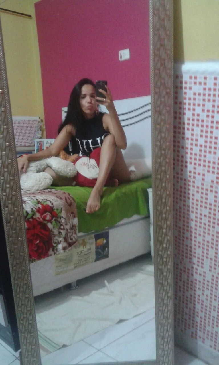 Casada linda ... mostrando esse corpinho maravilhoso de satisfazer machos image 3