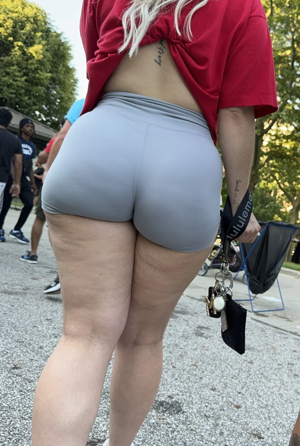 Would you be with her ?😳 image 1