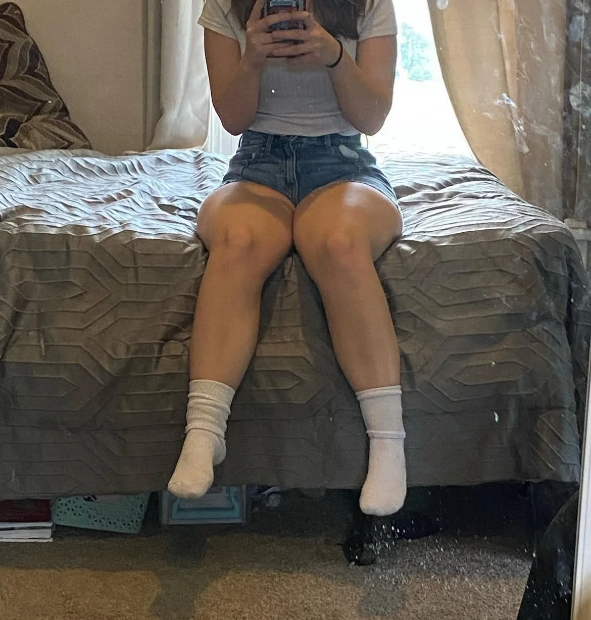 thick ass teen snowbunny image 4