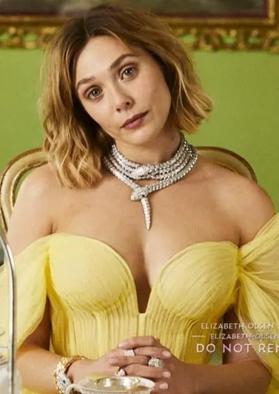 Elizabeth Olsen 💛 cover image