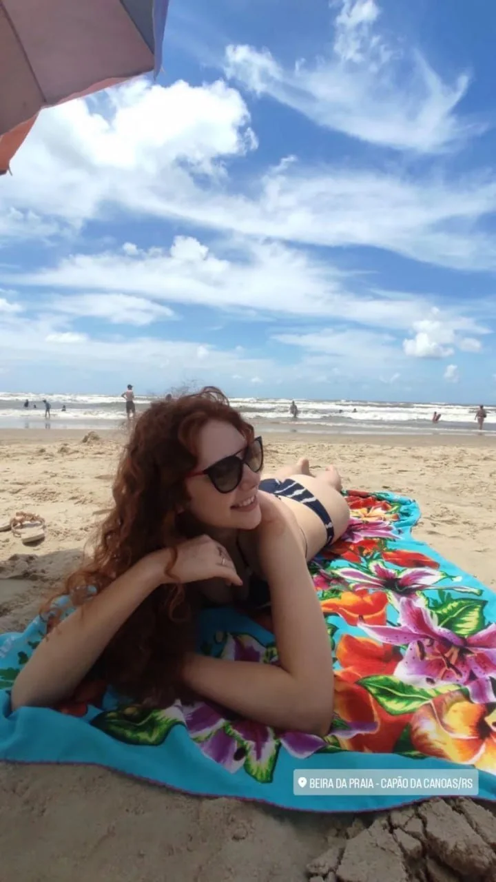 Inscrito mandou a ruiva novinha safada pra ser vazada! Putinha caiu na net mandando nudes e fudendo. image 18