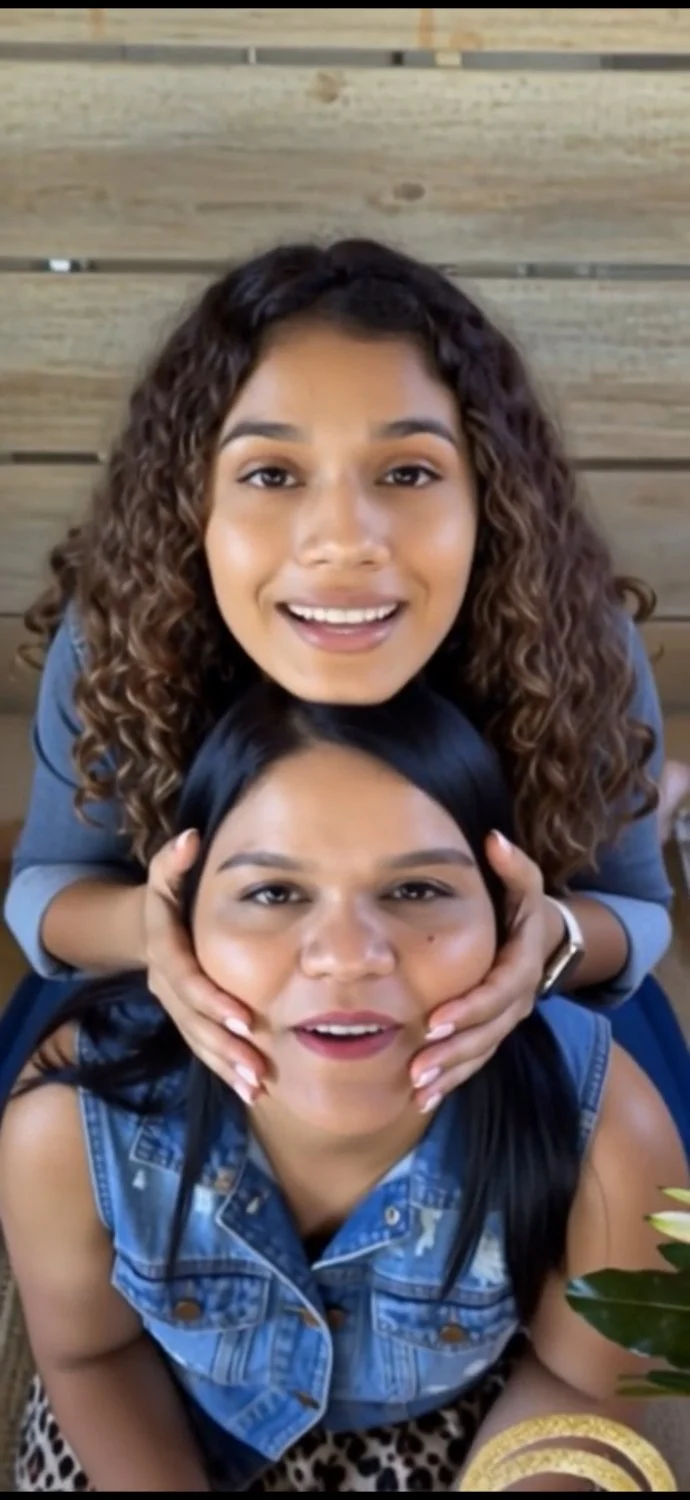 Claudia and her daughter image 3