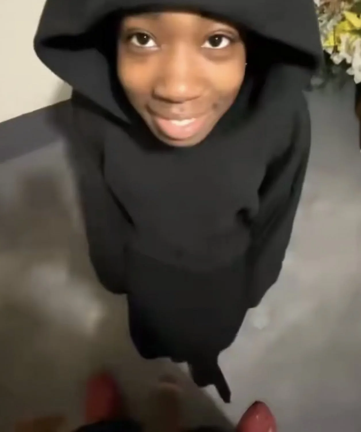 Teen 18 blowjob main image