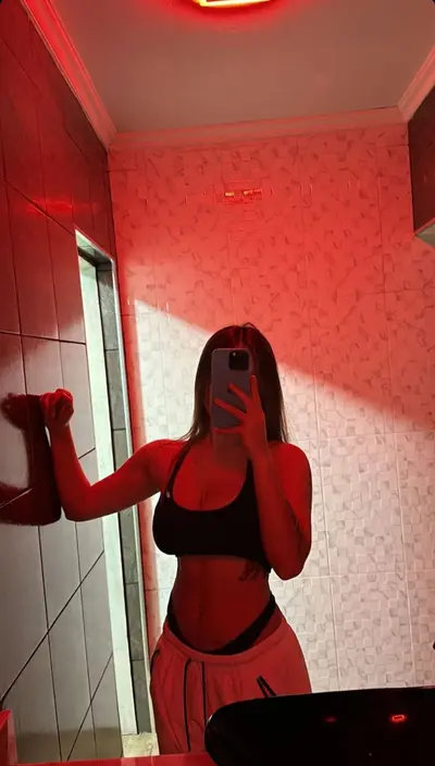 Linda tetona argentina 🔥🦸🏻‍♂️😍 aportes al MD cover image