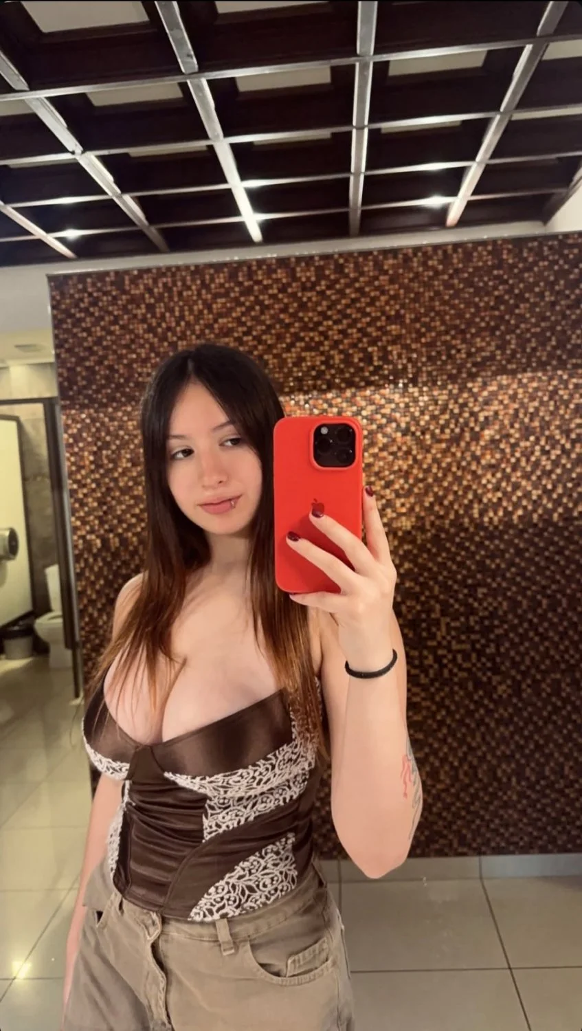 Linda tetona argentina 🔥🦸🏻‍♂️😍 aportes al MD image 2