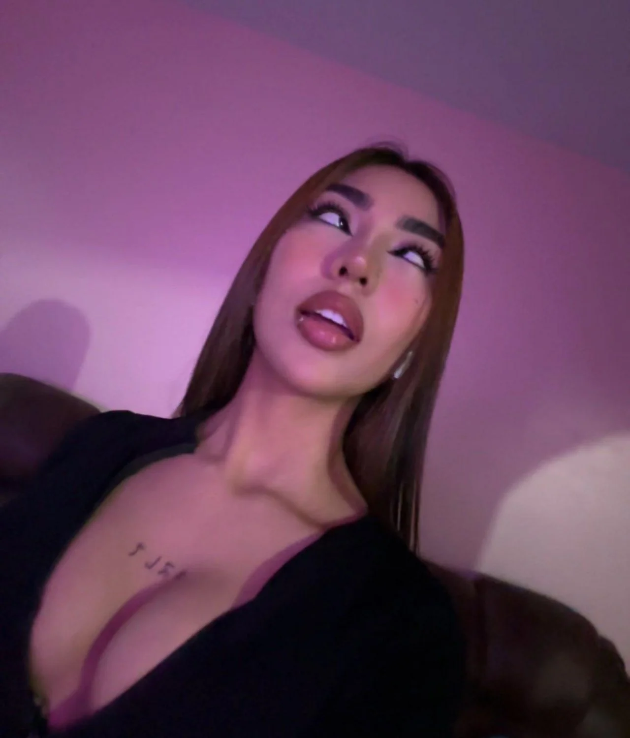 Freaky ABG Slut loves teasing image 3