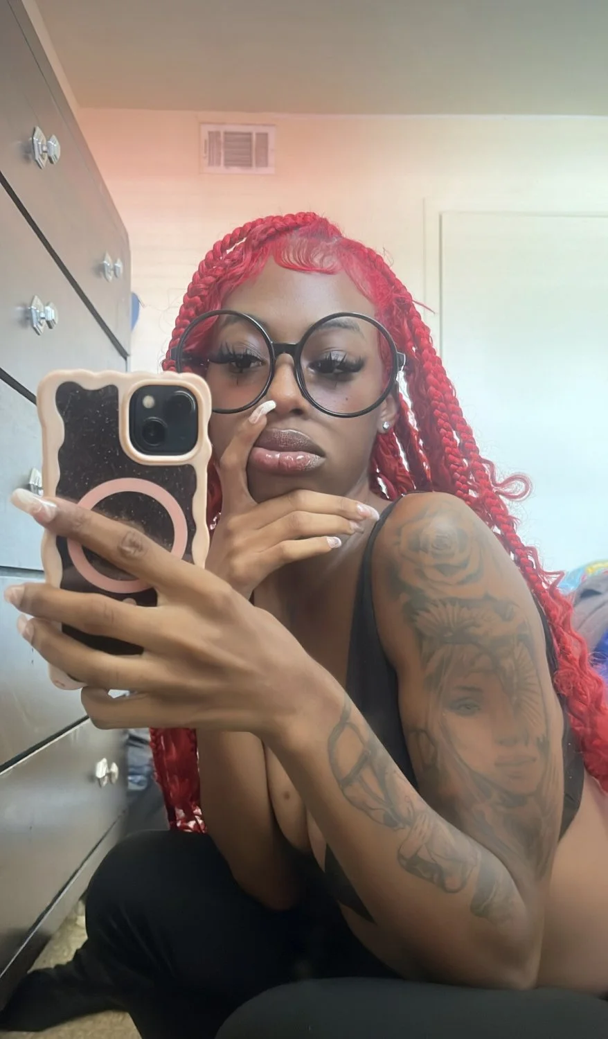 Huge Ebony Lips Gobbles BBC 🔥 main image