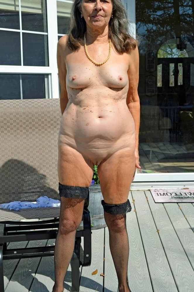 Tan viejas, tan putas. fascinantes image 26