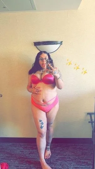 Hood snow bunny image 17