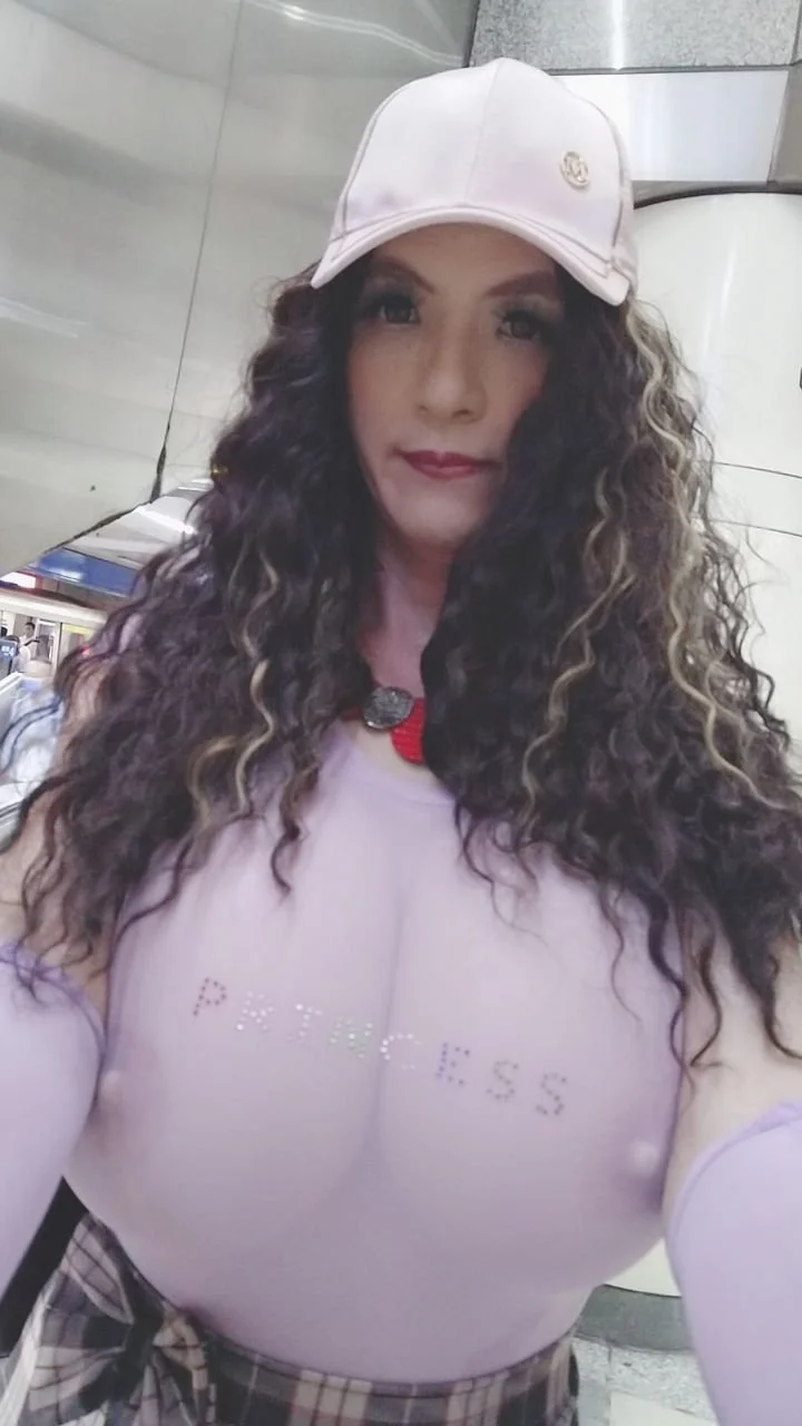 Chinese Crossdresser 07 image 22