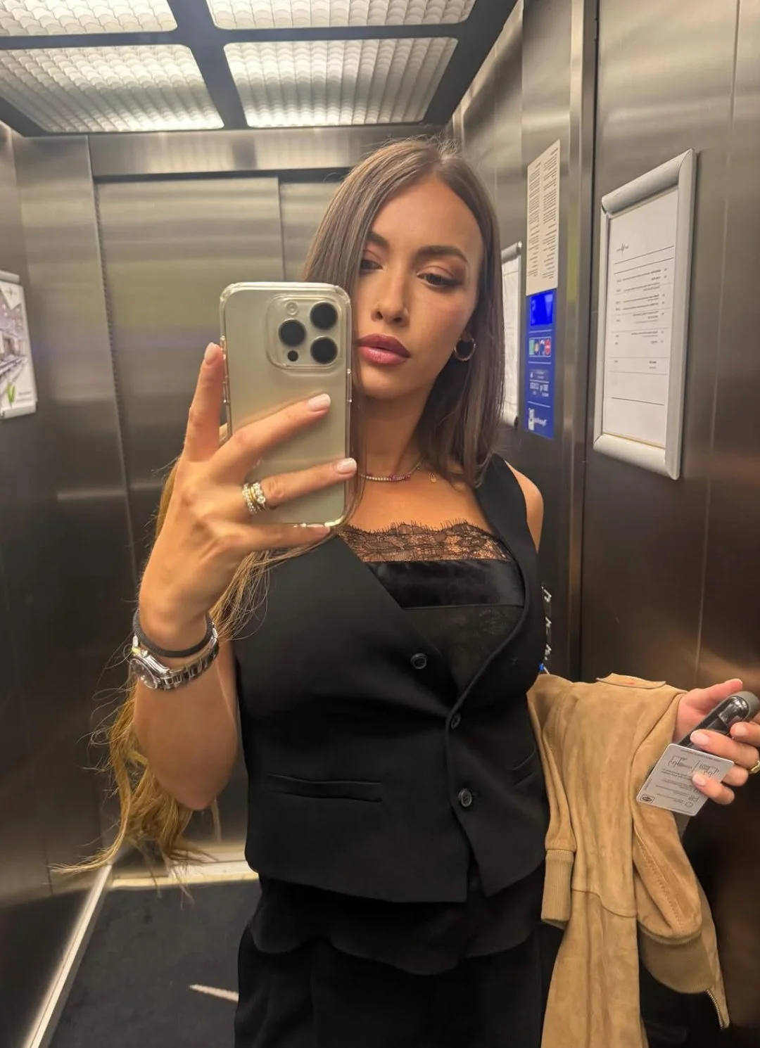 Rossella Petrillo hot italian journalist image 29