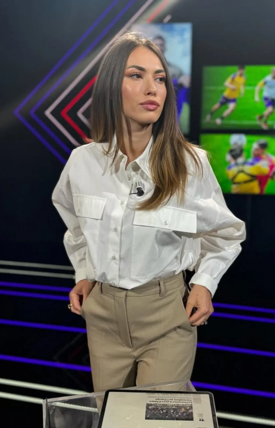 Rossella Petrillo hot italian journalist image 49