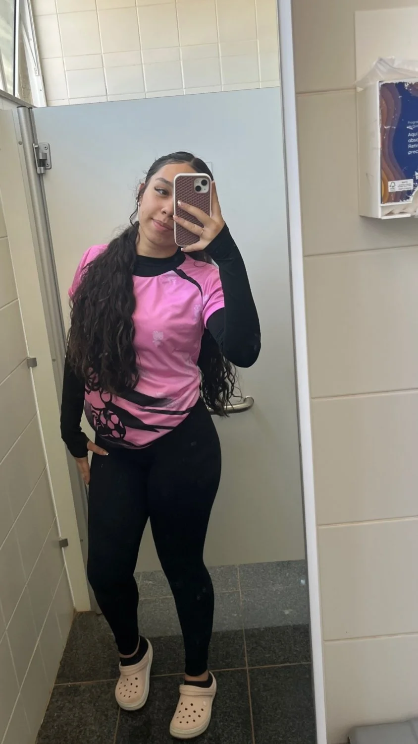 Novinha confiou no namorado e foi vazada quando terminou! corno vazou a safada depois que tomou galh image 2