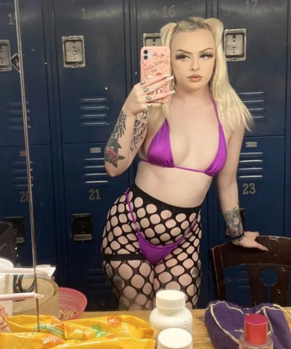 Cuckolding girl from uk image 12