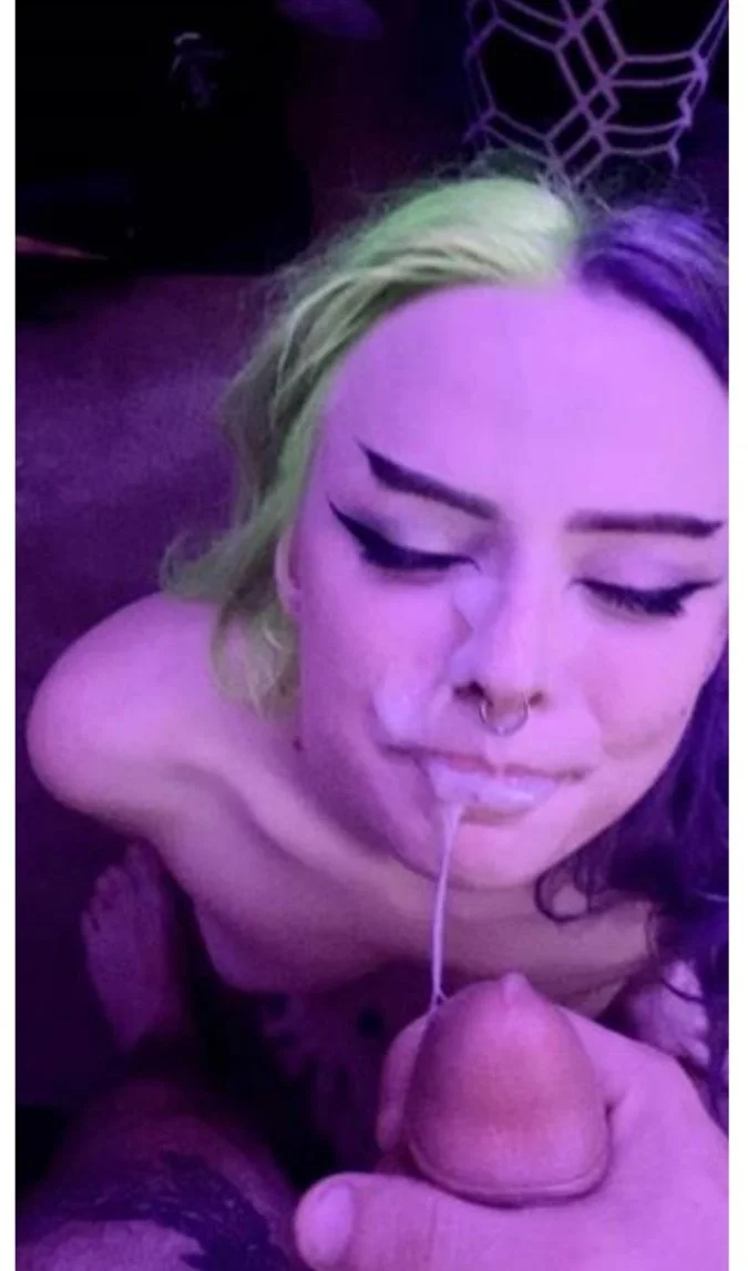 Cuckolding girl from uk image 7