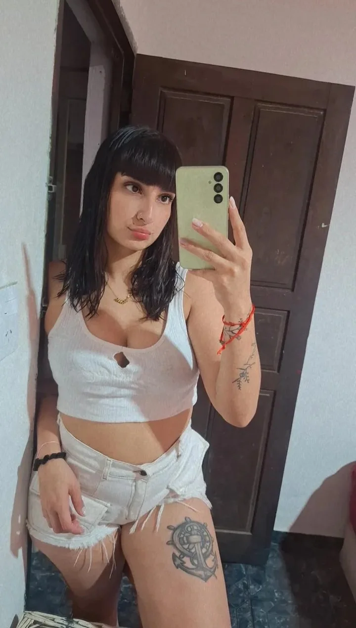 Luana Milagros image 6