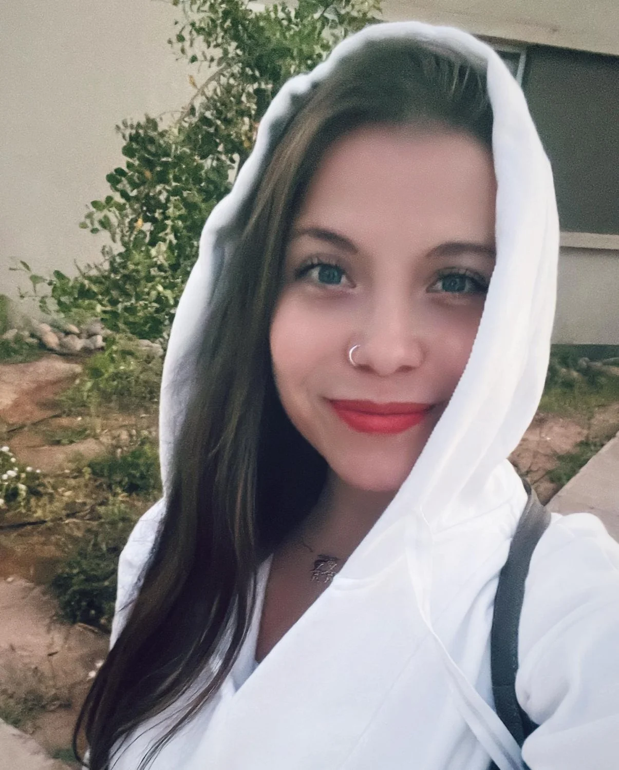 BUCETUDA NA FALTA DE MACHO , BRINCA SOZINHA PRA VC DAR MUITO LEITE PRA ELA heating At Work With Her image 15