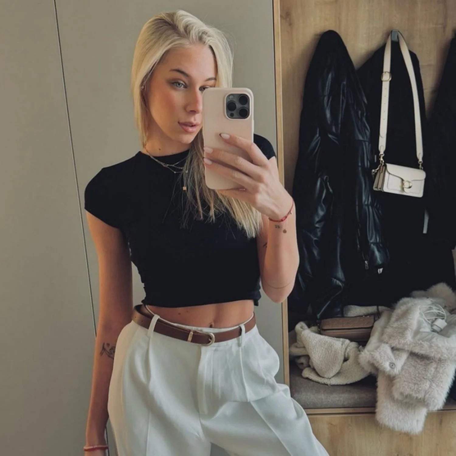 Nina 22yo slut gf kik sendgfs22 to add your girl image 8