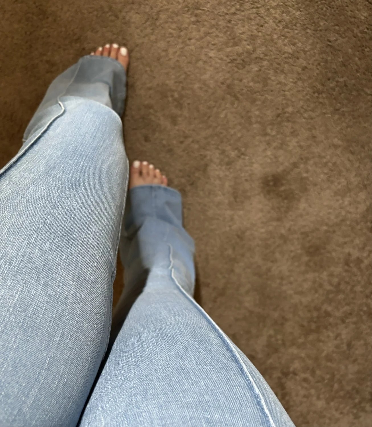 Woman’s feet image 23