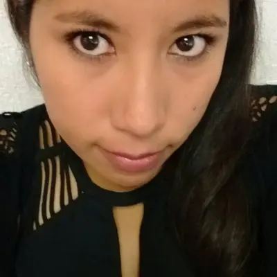 Mexicana abierta de patas Yunuen cover image