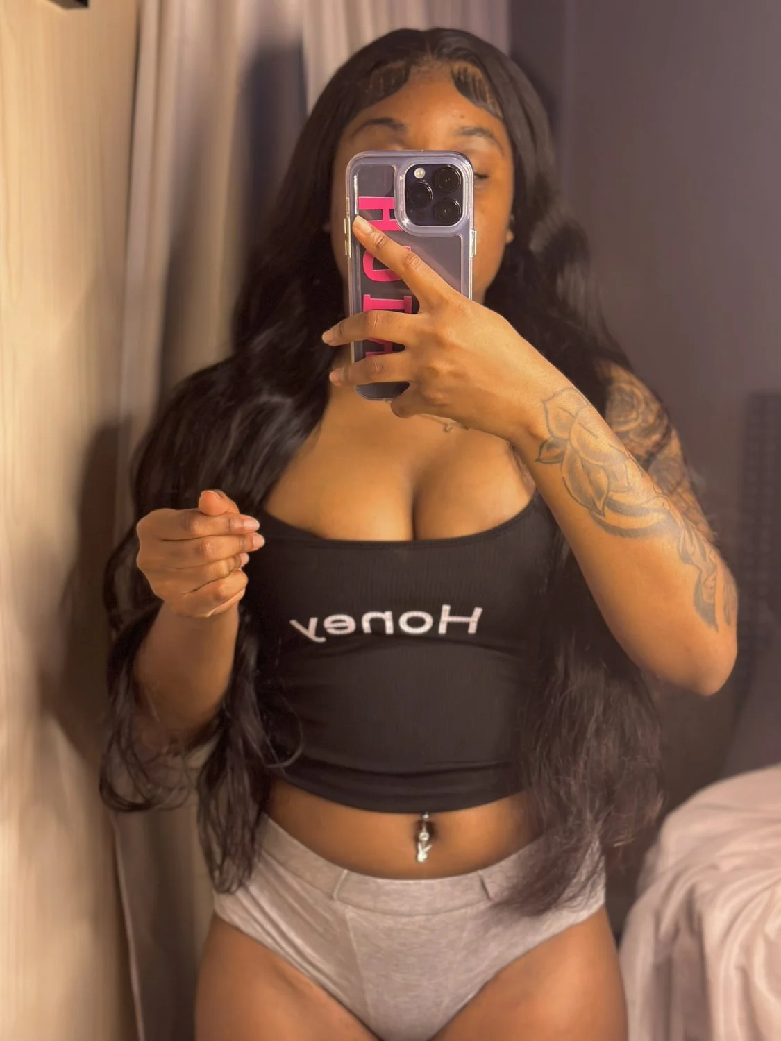 That's One Phat Pum Pum 🇹🇹 🇬🇾 image 2