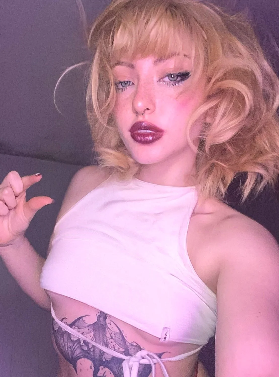 Beg me to laugh at you, you damn loser image 2