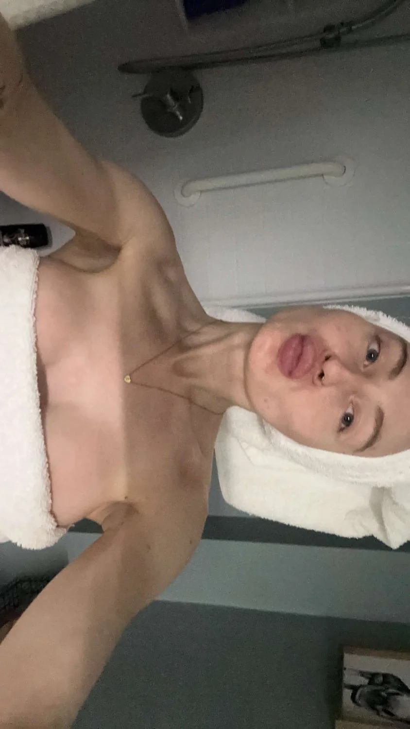 Bridgette r image 18