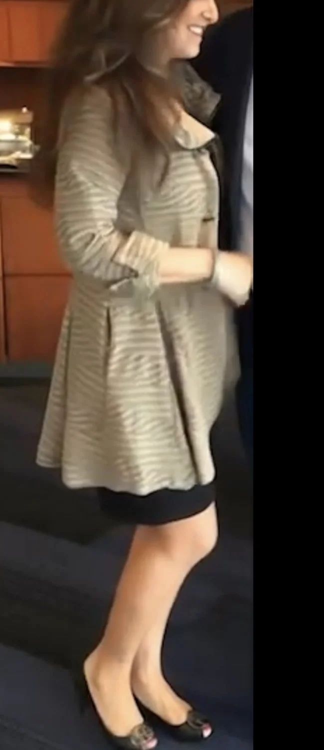 Drunk milf in a suite at a concert - decided to tease. Mistake image 2