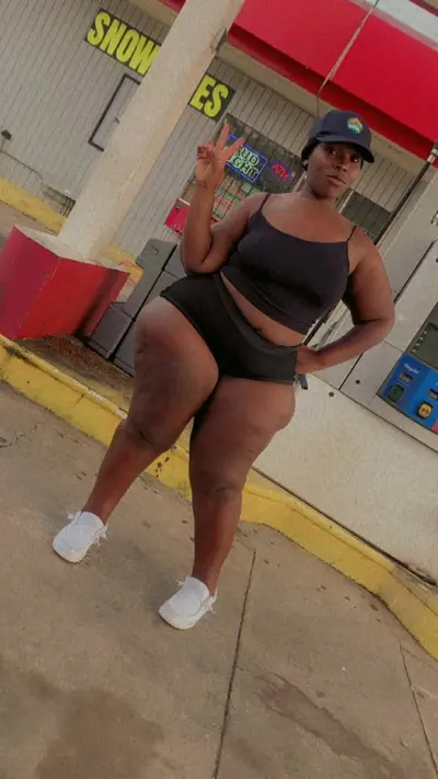 Curvy Ebony Hoodrat Big Booty Bitch From Out The Projects I would not pull out 147 cover image