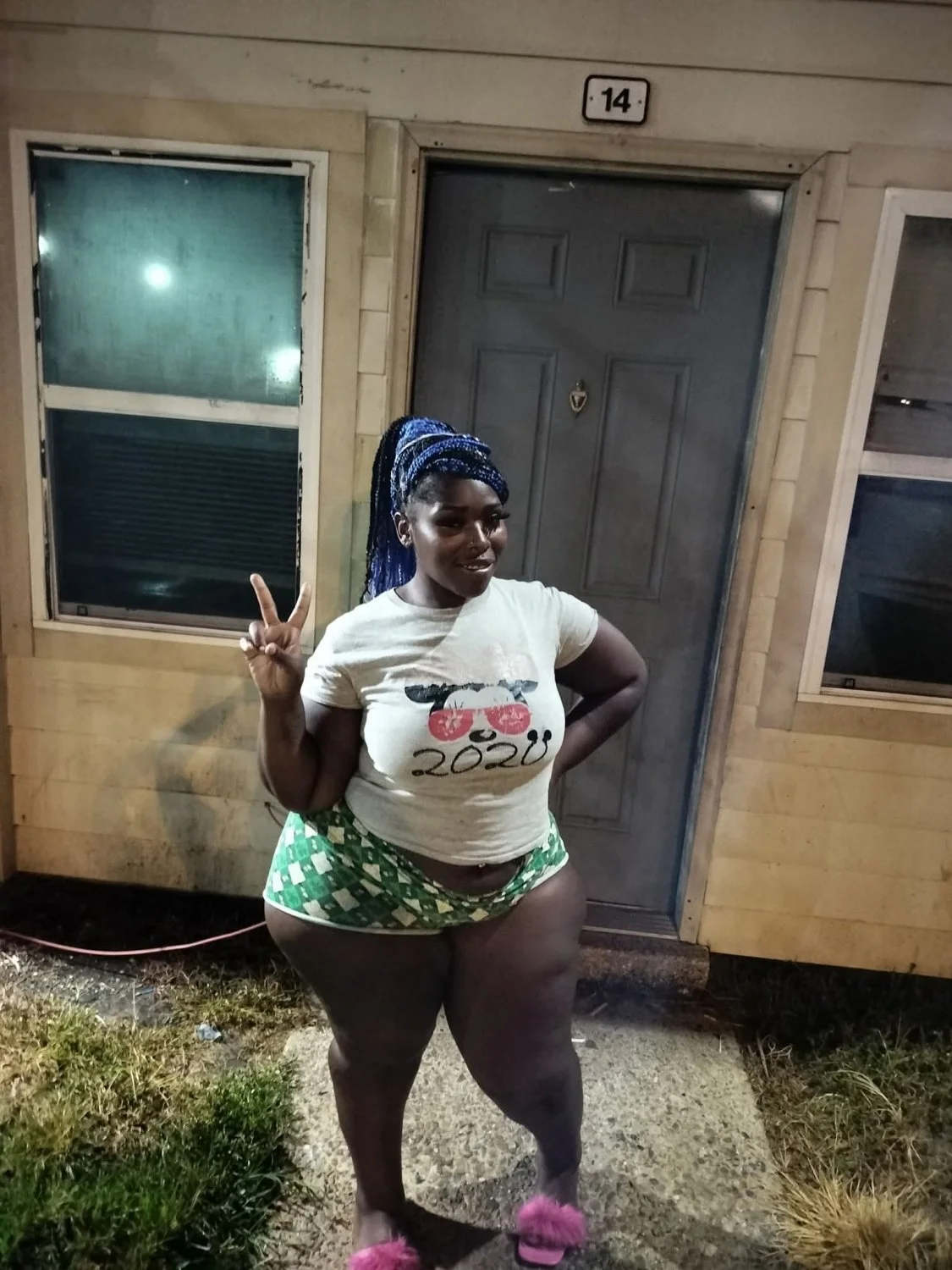 Curvy Ebony Hoodrat Big Booty Bitch From Out The Projects I would not pull out 147 image 16