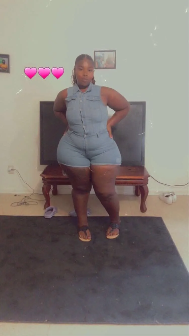 Curvy Ebony Hoodrat Big Booty Bitch From Out The Projects I would not pull out 147 image 2