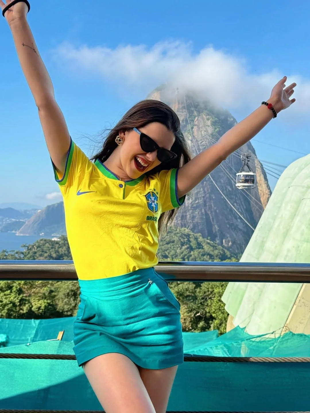 Novinha morena , muito linda...Leticia Pedro deliciosa , tao gostosa !!! image 2