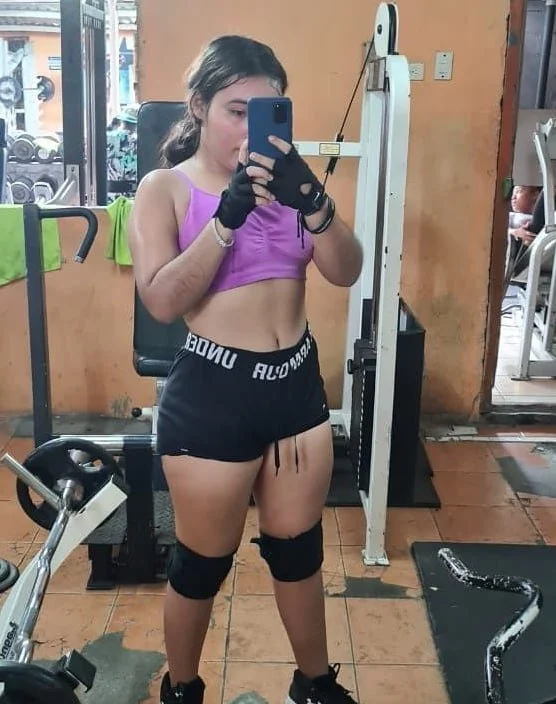 Que buen culo, el gym le funciona 🍑🔥 image 1