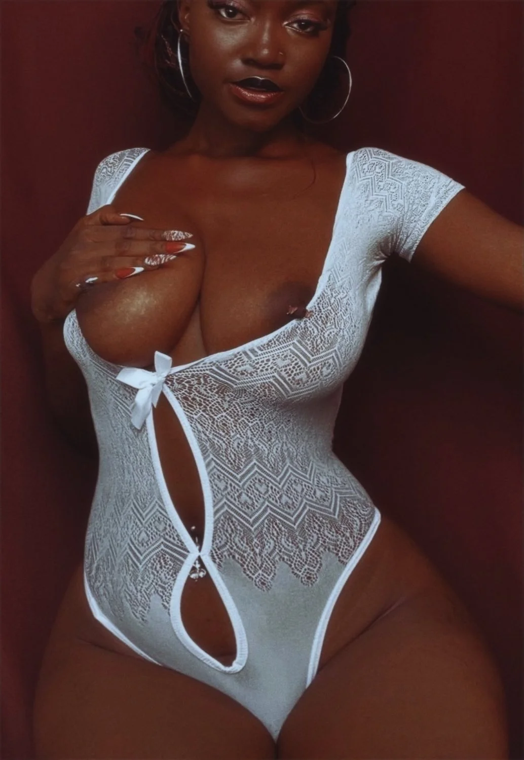 Gorgeous106 image 5