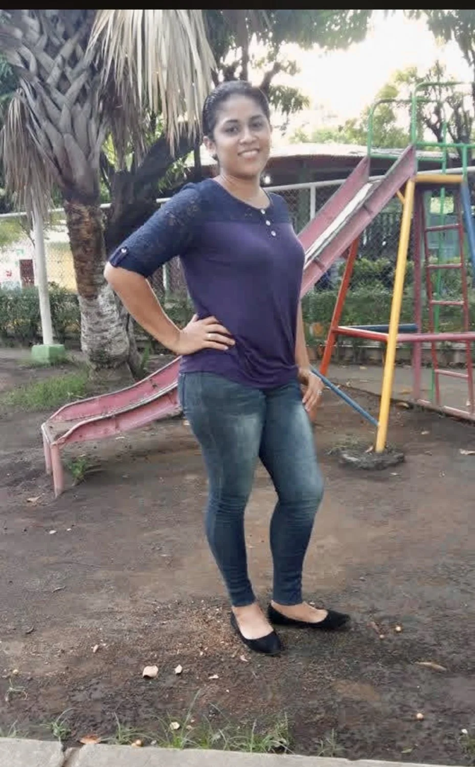 Amateur Latina image 2