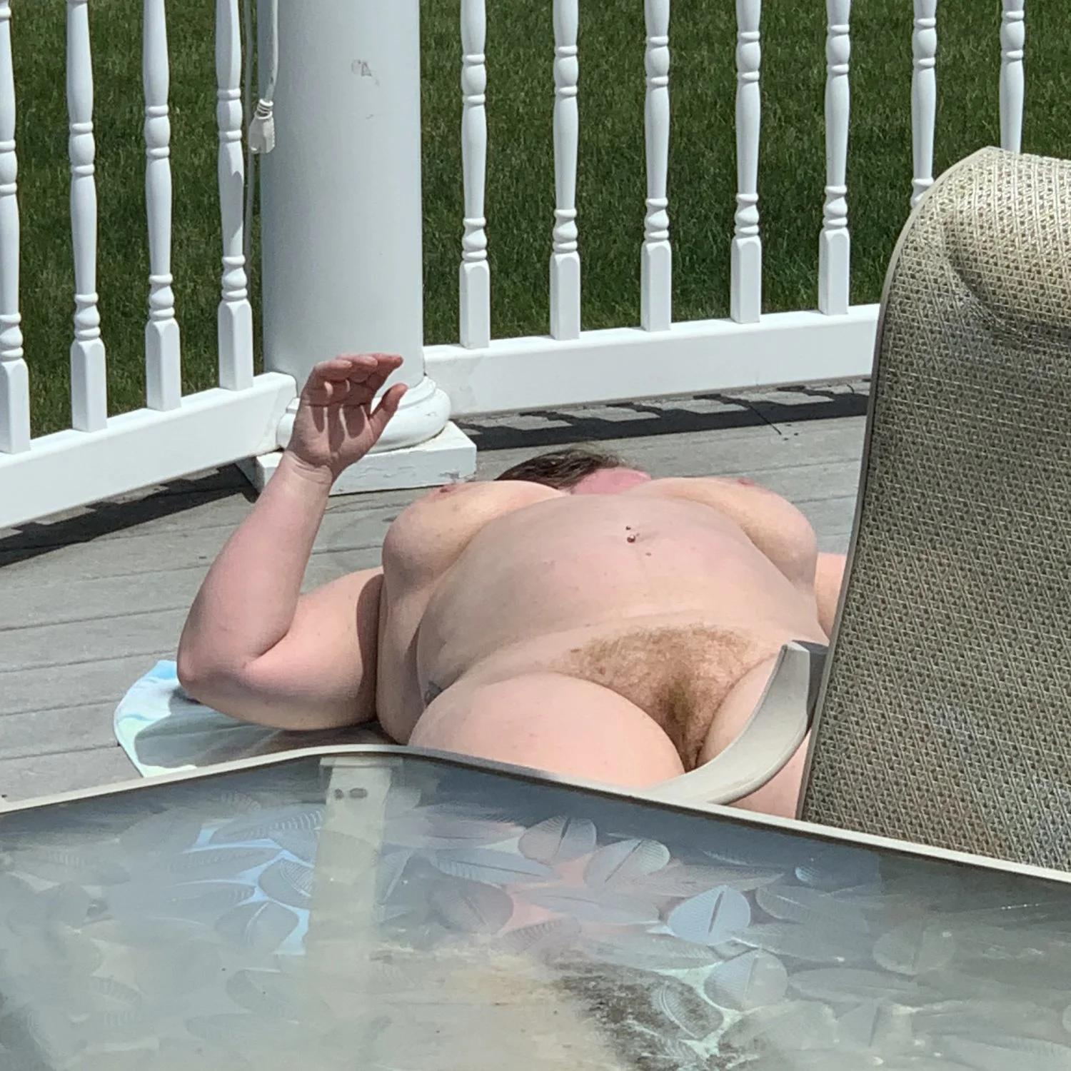 Mom sunbathing when dad is gone image 2