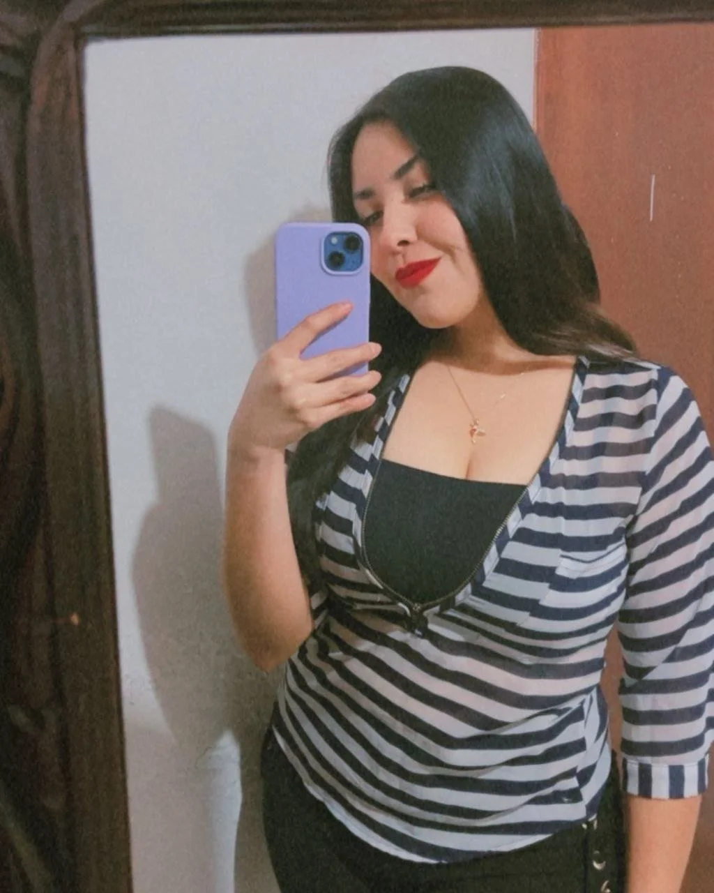 Perra exhibida por el novio image 2