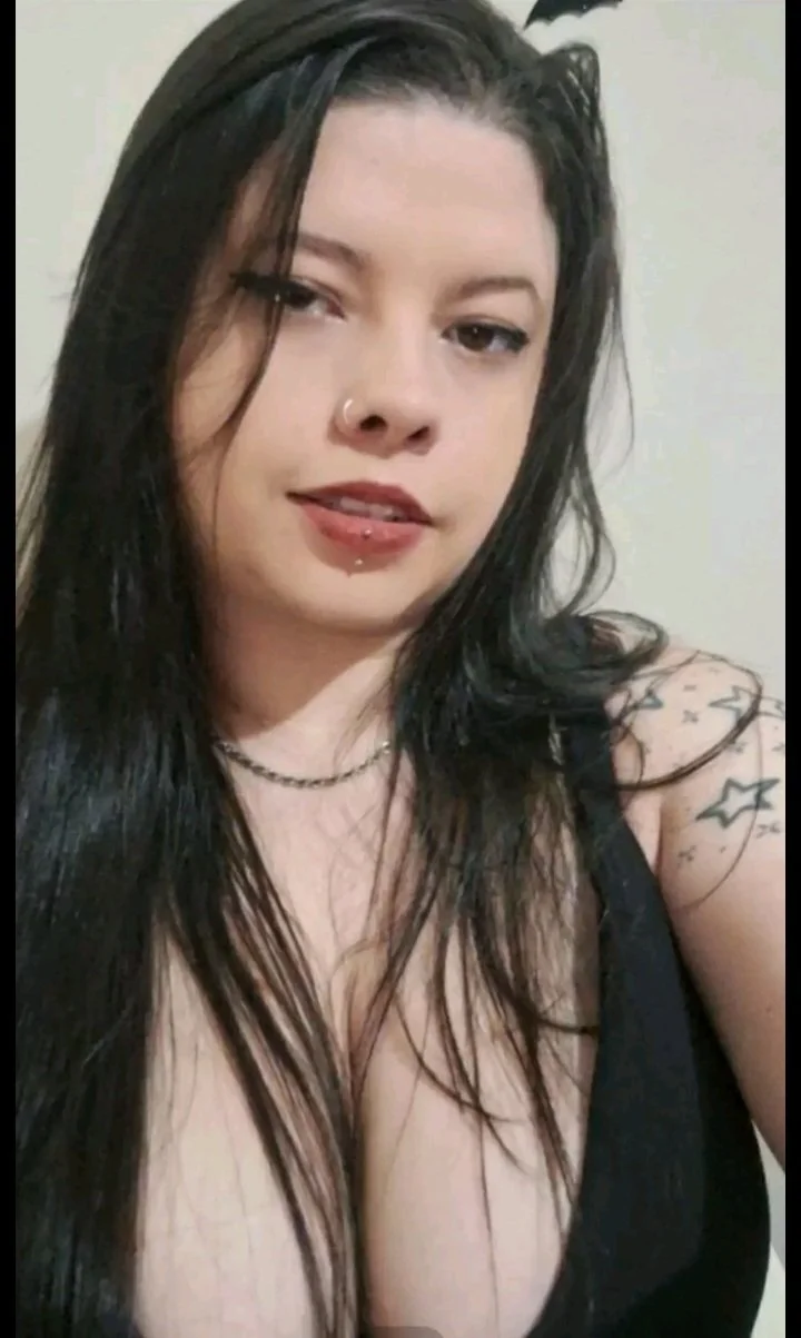 Morena gostosa do buzzcast main image