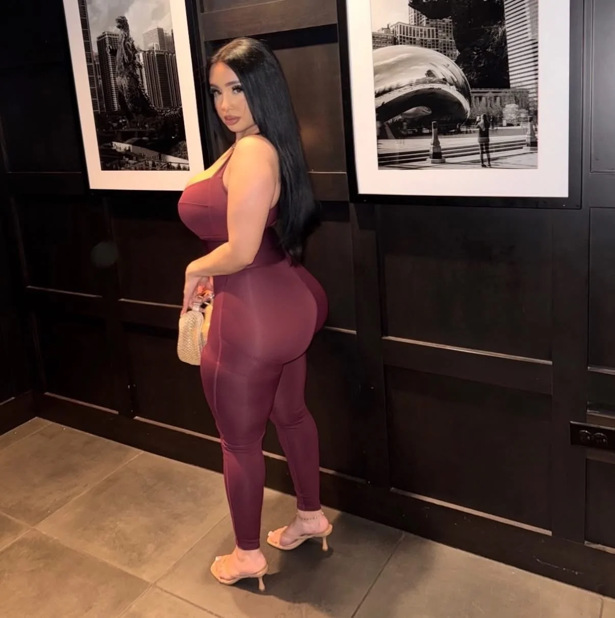 Yazmine Chicago slut image 23