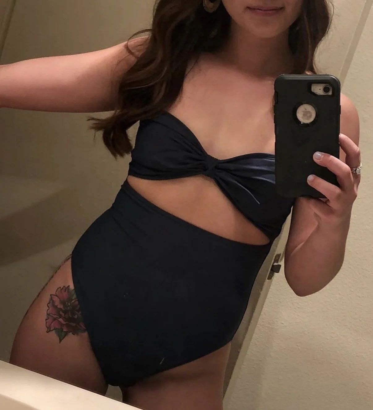 San Jose state university frat house whore. Got gangbanged by the whole frat house image 4